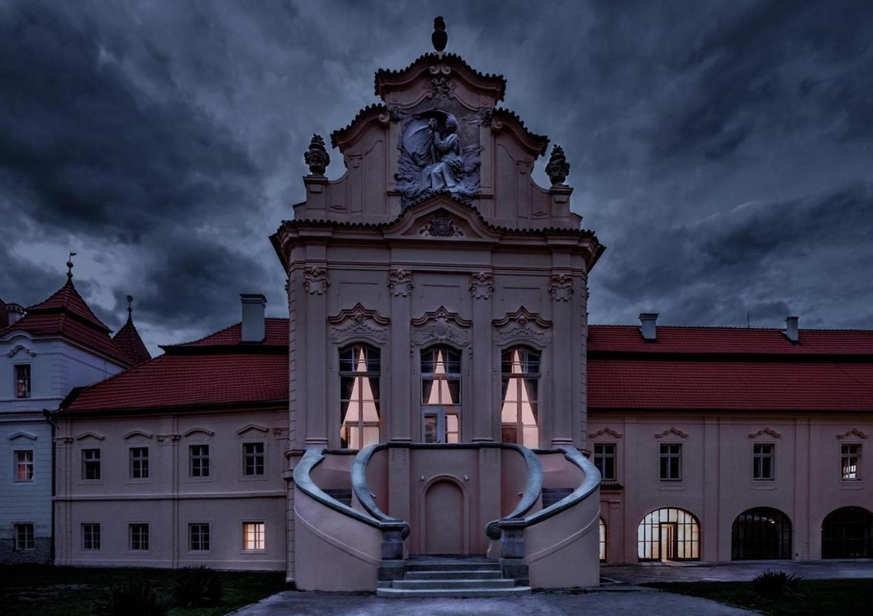 Hotel Klášter Želiv Exterior foto